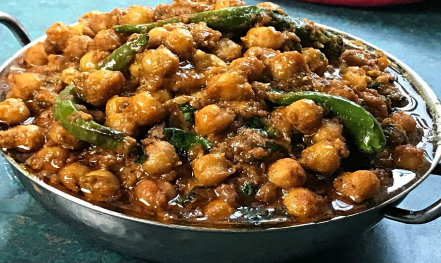 ഇത്രയും രുചിയോടെ നിങ്ങൾ വെള്ളക്കടലക്കറി കഴിച്ചിട്ടുണ്ടോ. രുചി കൂട്ടാൻ ഇങ്ങനെ ഉണ്ടാക്കി നോക്കൂ.