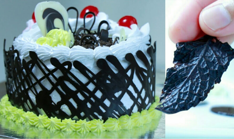 എളുപ്പത്തിൽ ചോക്ലേറ്റ് ലേസ് കേക്ക് തയ്യാറാക്കിയാലോ.