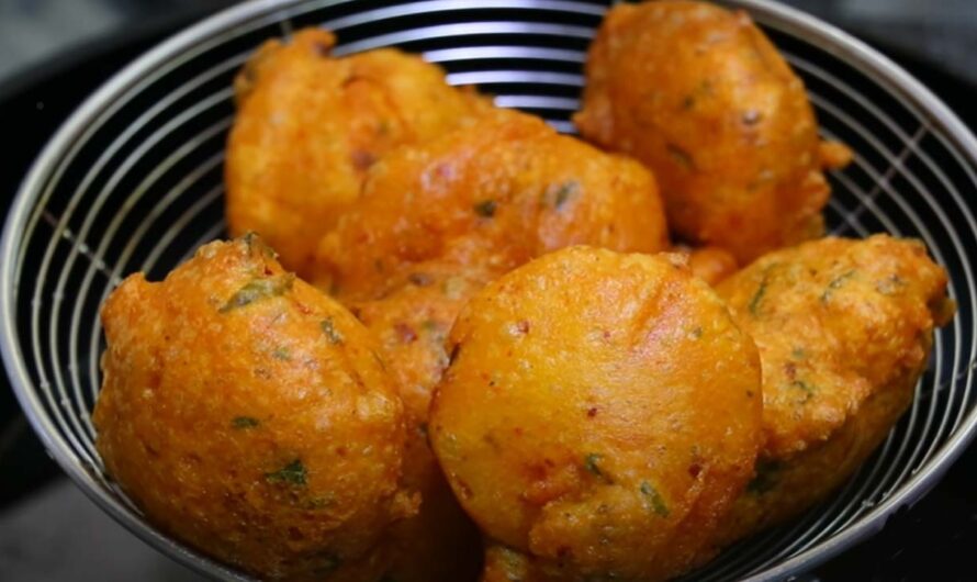 ചായ തിളയ്ക്കുന്ന നേരം കൊണ്ട് സ്നാക്കും റെഡി.