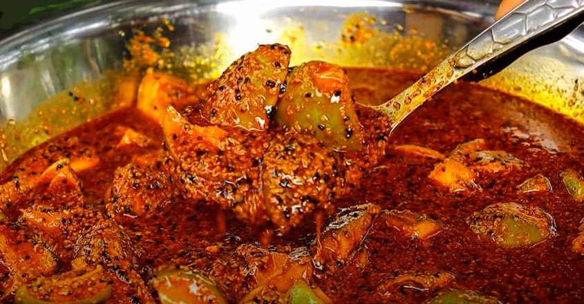 എത്ര നാൾ ഇരുന്നാലും കേടുവരാത്ത നോർത്ത് ഇന്ത്യൻ മാങ്ങാ അച്ചാർ