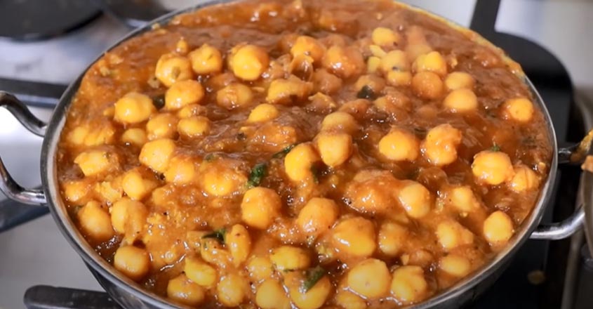 വെള്ളക്കടല കറി രുചി കൂടാൻ ഈ രീതിയിൽ തയ്യാറാക്കി നോക്കൂ.