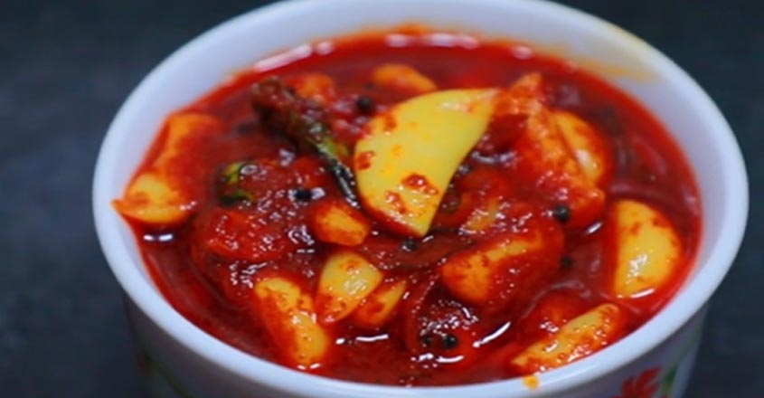 വെളുത്തുള്ളി കൊണ്ട് പുതുരുചിയിൽ ഒരു കിടിലൻ അച്ചാർ