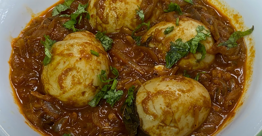 അപ്പത്തിനും ഇടിയപ്പത്തിനും ഒപ്പം കഴിക്കാൻ ഇതിലും നല്ലൊരു കറി വേറെയില്ല